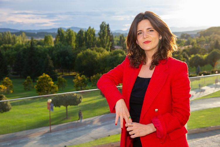 ana-iris-simon-ancho_completo