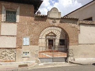 entrada convento dominicas olmedo