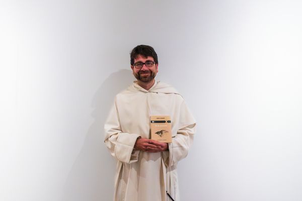 fray-adrian-candiar-op-libro-en-la-montana-noticia_imagen_dentro