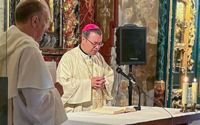 jesus-vidal-cueva-segovia-ancho_completo