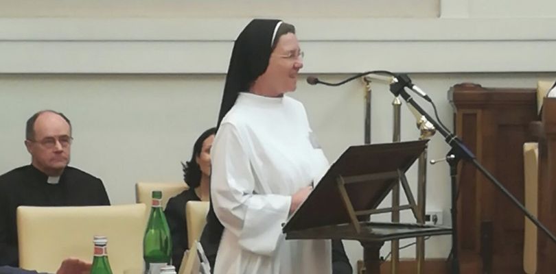 laura baritz ganadora razon abierta noticia