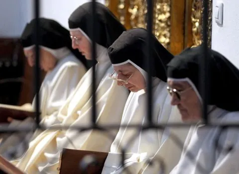 monjas cope 12