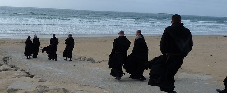El trono de Dios El papel de los monasterios en el Nuevo Milenio
