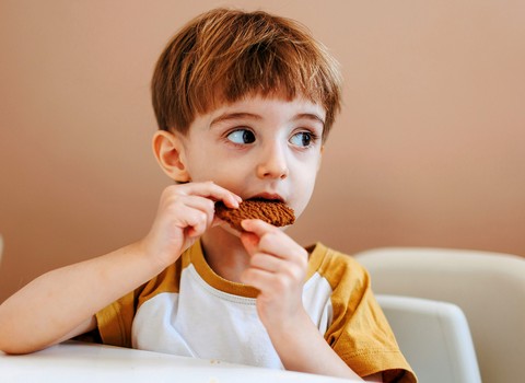 ¿Qué padre entre vosotros, cuando el hijo le pide pan, le dará una piedra?