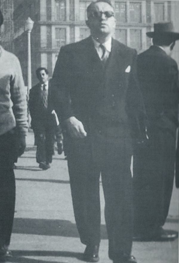 padre-merino-caminando-en-ciudad-de-mexico-noticia_imagen_dentro