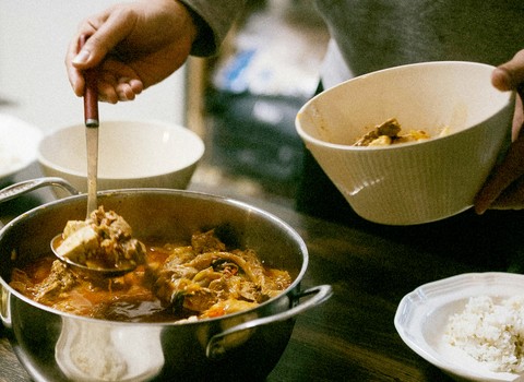 Comed lo que os pongan