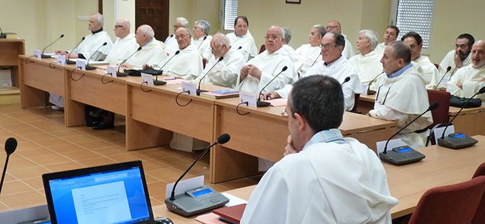 Unanimidad y comunión.