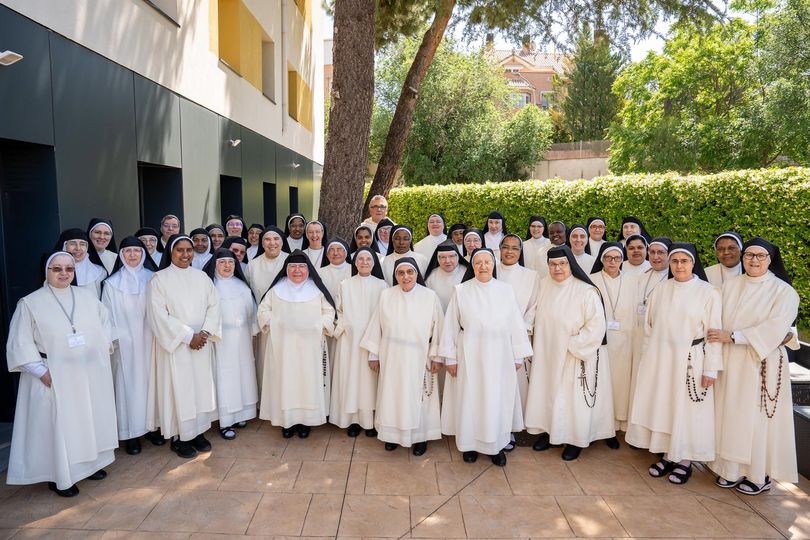 flickr-72177720326452282-asamblea-intermedia-de-la-federacion-santo-domingo-hispania-ancho_completo