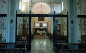 Interior del Monasterio del Santísimo Rosario de Azzano San Paolo