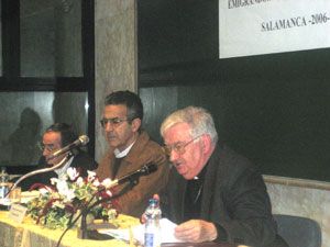 Monseñor José Sánchez, clausura las conversaciones