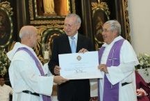 El Gobierno de República Dominicana condecora a lo