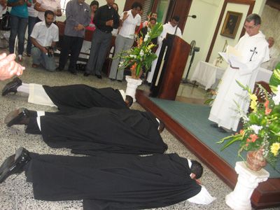 Profesiones religiosas en Santo Domingo, República