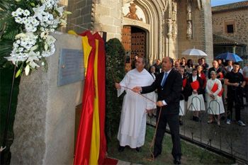 Un monolito recuerda la misión evangelizadora de l